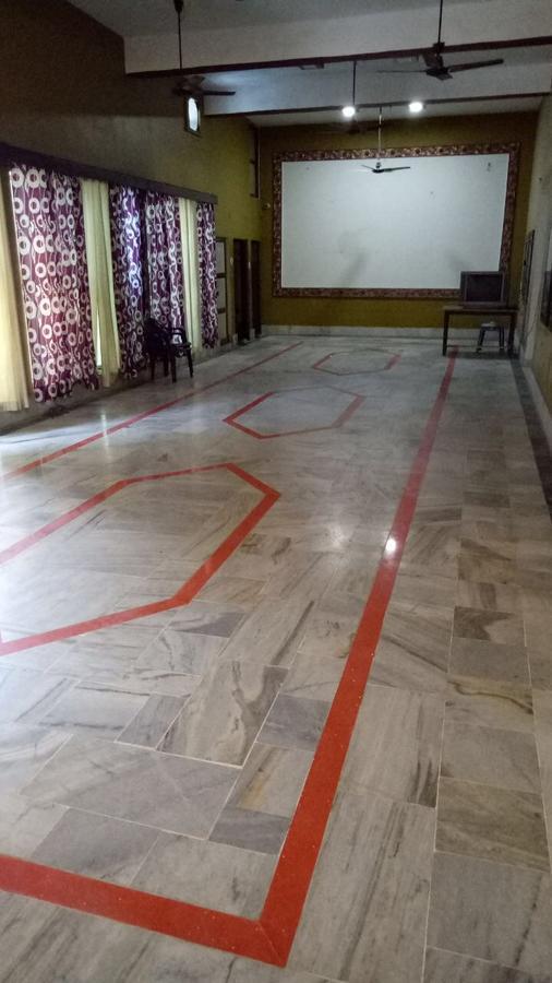 Hotel Tulsi Bānda Zewnętrze zdjęcie